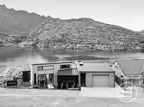 86 Middleton Road, Queenstown Hill