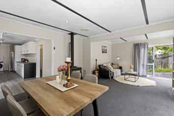 81 Bird Grove, Stokes Valley