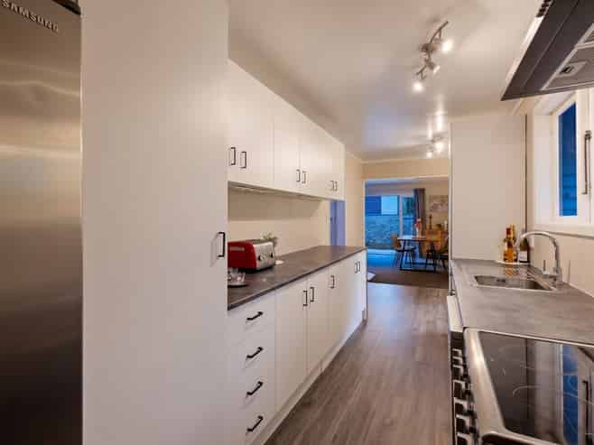 81 Bird Grove, Stokes Valley