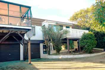 9 Dunrobin Street, Waverley