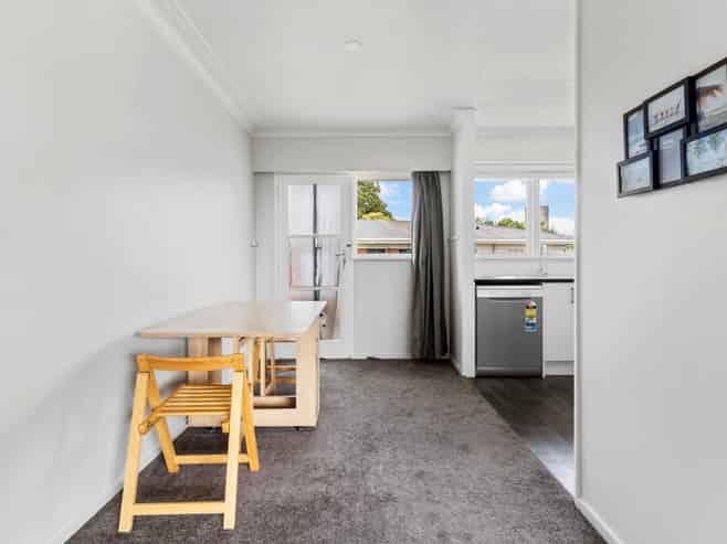 2/50 Pilkington Road, Panmure