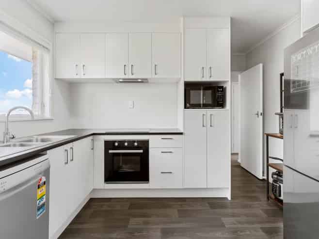 2/50 Pilkington Road, Panmure