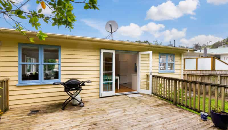 4 Arapiko Street, Johnsonville