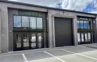 Versatile commercial space in Papamoa