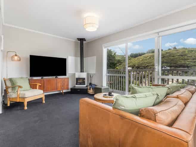 31 Airlie Road, Plimmerton