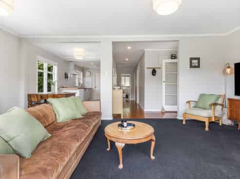 31 Airlie Road, Plimmerton