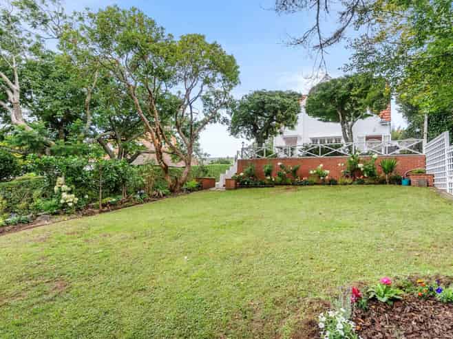 68 Selwyn Road, Epsom