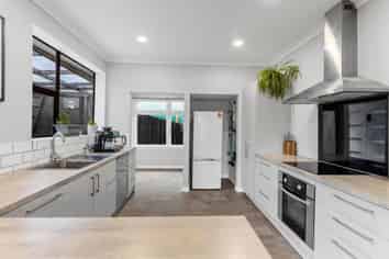 21 Manchester Street, BRADFORD