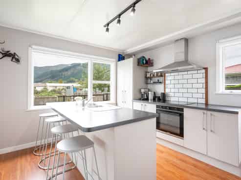 121 Fairfax Street, Murchison