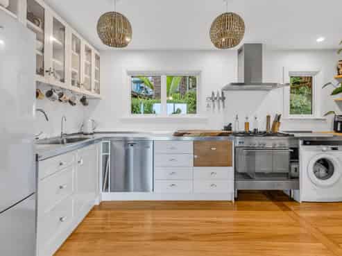 110 Quebec Road, Washington Valley