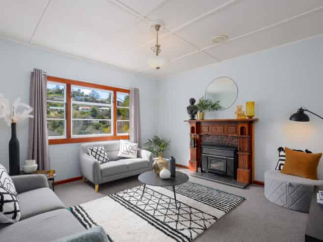 83 Washington Road, Washington Valley