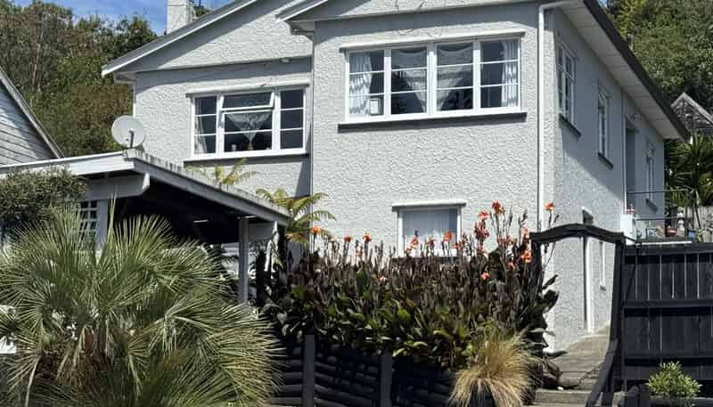 83 Washington Road, Washington Valley