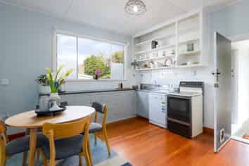 83 Washington Road, Washington Valley