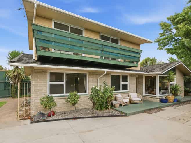 30 Kimberley Street, Casebrook