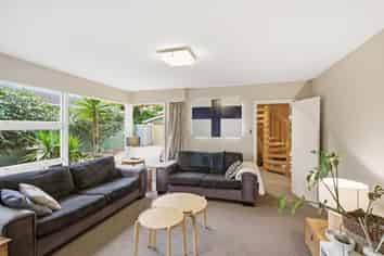 30 Kimberley Street, Casebrook