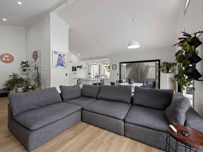 12 O'Neill Street, Claudelands