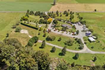 2595 Kawatiri-Murchison Highway, Longford