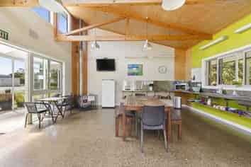 2595 Kawatiri-Murchison Highway, Longford