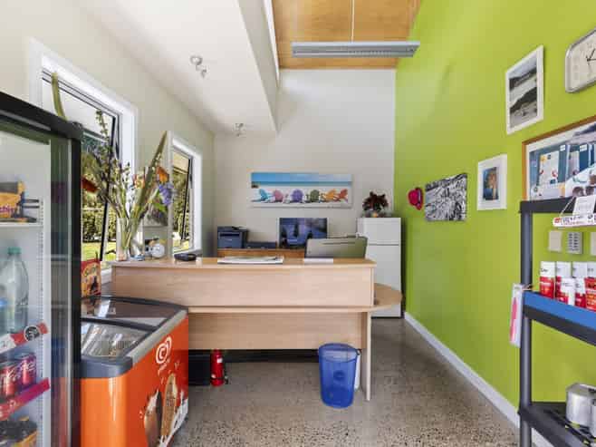 2595 Kawatiri-Murchison Highway, Longford