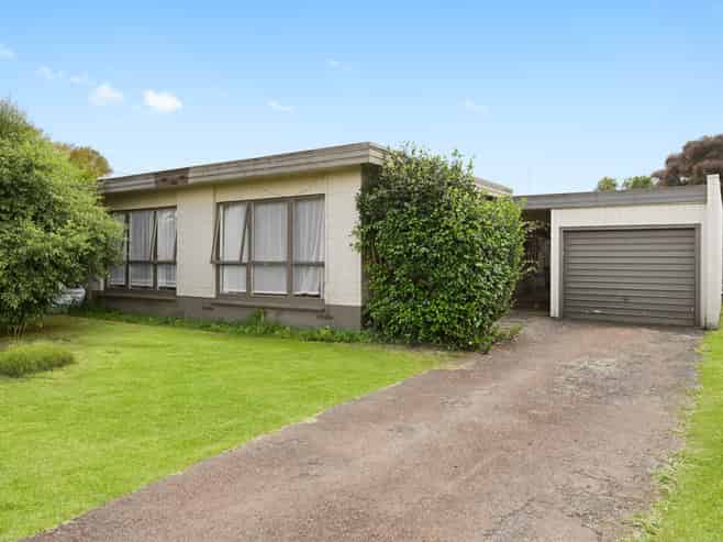 266 Sandwich Road, Saint Andrews