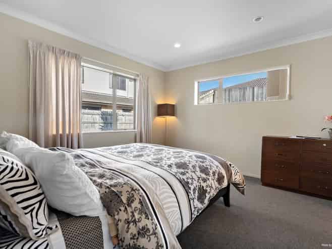11 Manning Rise, Flat Bush