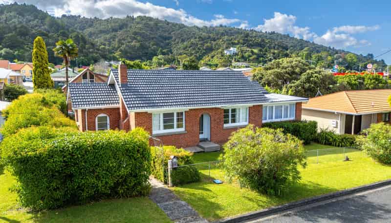 4C Third Avenue, Avenues