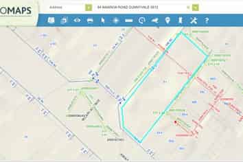 84 Awaroa Road, Sunnyvale