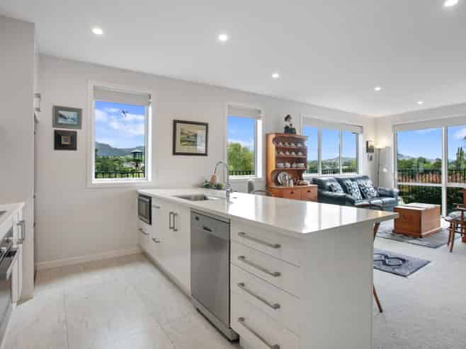 19 Patricia Place, Katikati