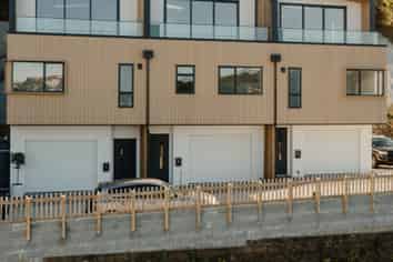 119 Tiketike Way, Brooklyn