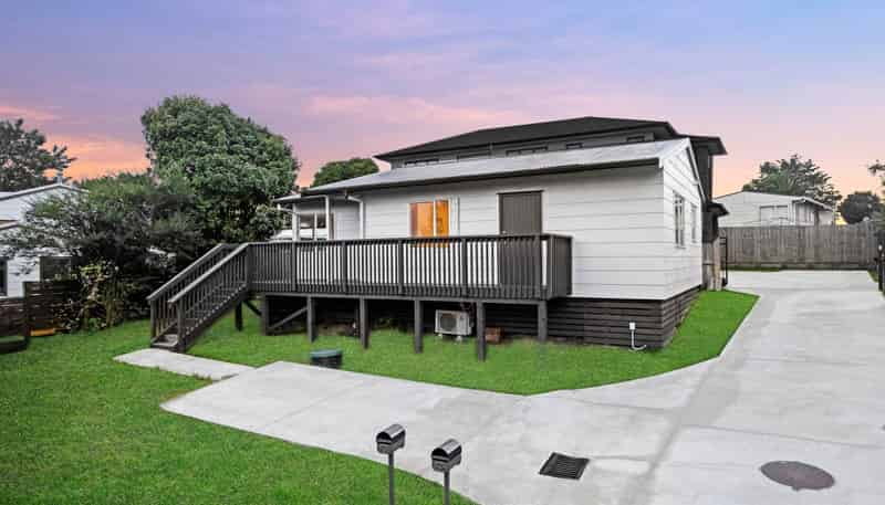 10 Ohira Place, Henderson