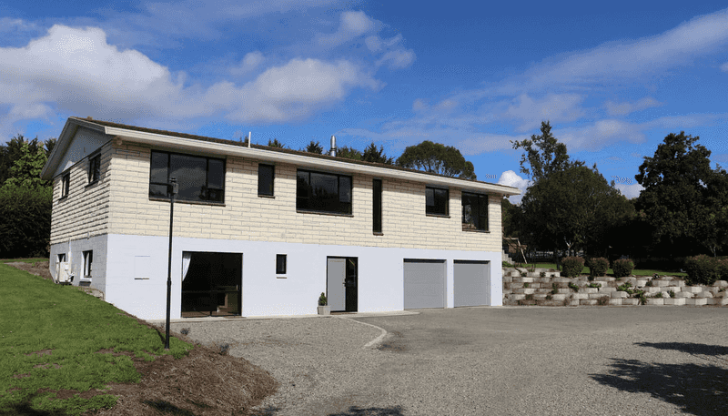 106 Tutu Hill Road, Oamaru