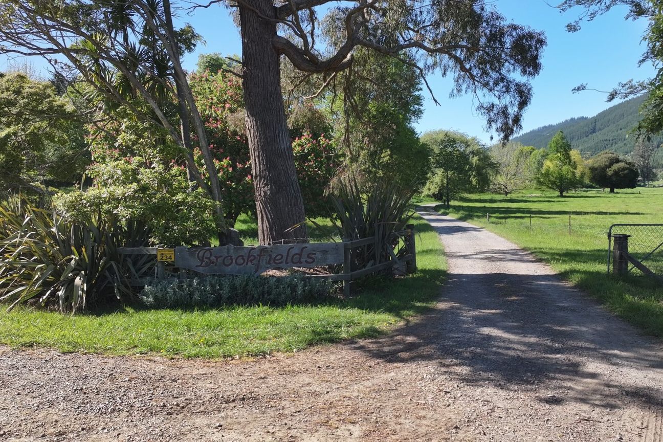 Exceptional 400 Hectare Finishing Property – pohled 2