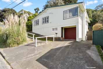 101 Miramar North Road, Miramar