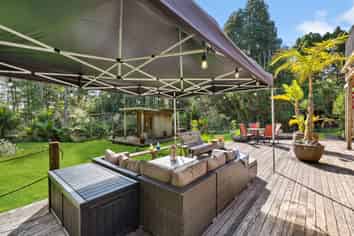 16 Jack Barry Road, Waitoki