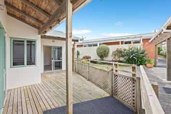 17B  Helvetia Drive , Browns Bay
