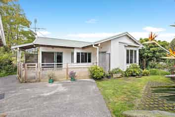 17B  Helvetia Drive , Browns Bay
