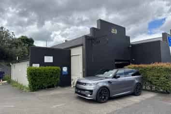 Adaptable 230m² Retail Tenancy with On‑Site Parking in Ellerslie