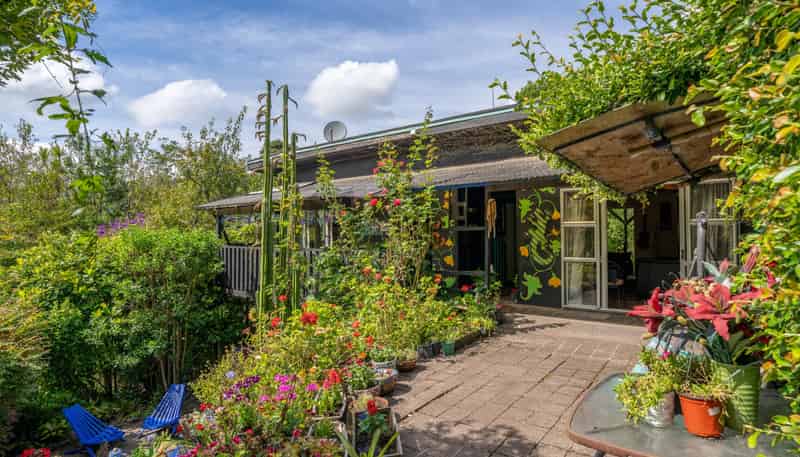 24 Cross Street, Raglan