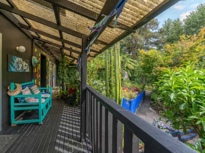 24 Cross Street, Raglan