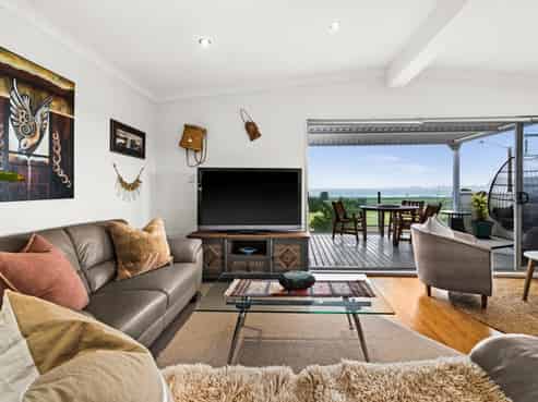 1/7 The Esplanade, Westshore