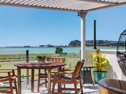 1/7 The Esplanade, Westshore