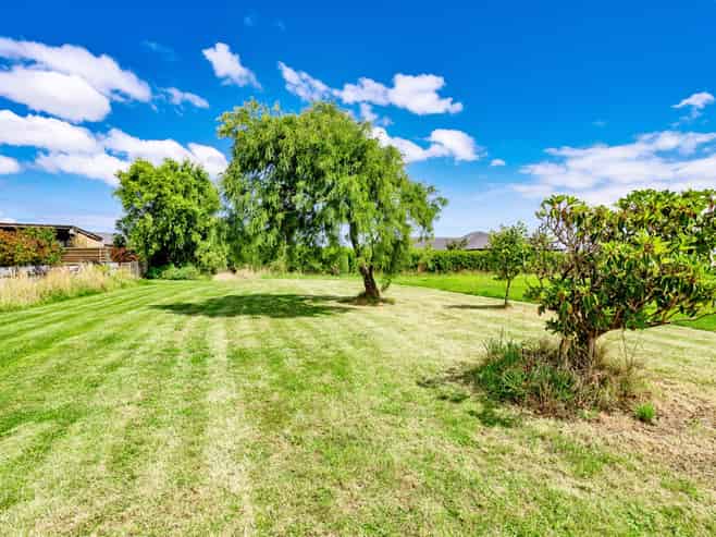 700 and 70 Tweed Street, Newfield