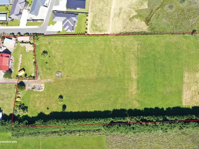 700 and 70 Tweed Street, Newfield