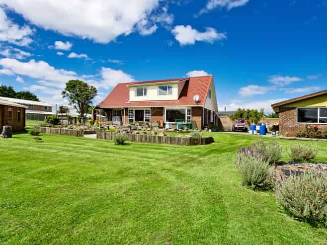 700 and 70 Tweed Street, Newfield