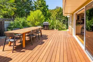 9 Hunt Terrace, WAKEFIELD