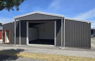 Workshop, office & amenities