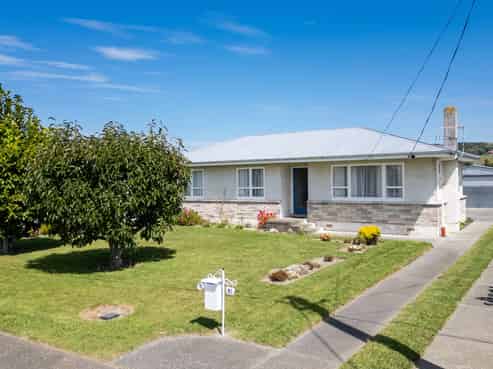 14 Windsor Terrace, Taradale