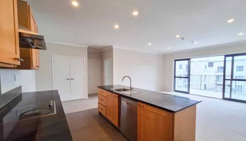 205/2 Gracechurch Drive, Flat Bush