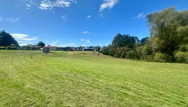 10A Sussex Street, WESTON