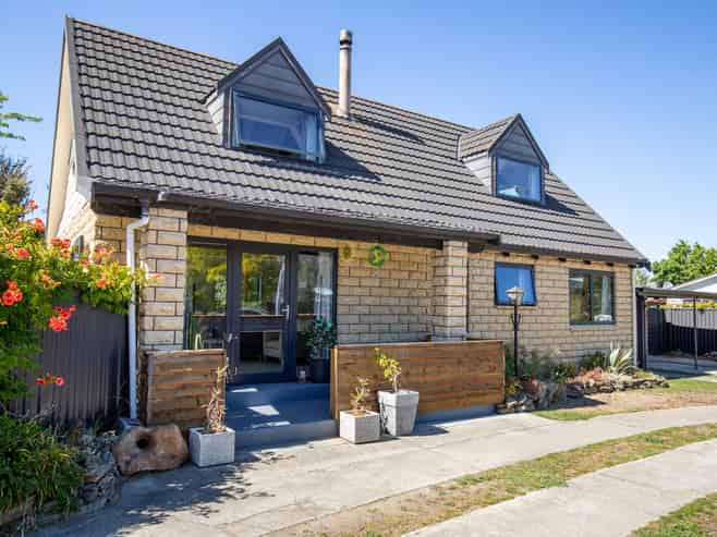 17 Dunstan Street, Clyde